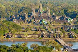 Vietnam Border (Le Thanh) To Angkor ( 4 days)