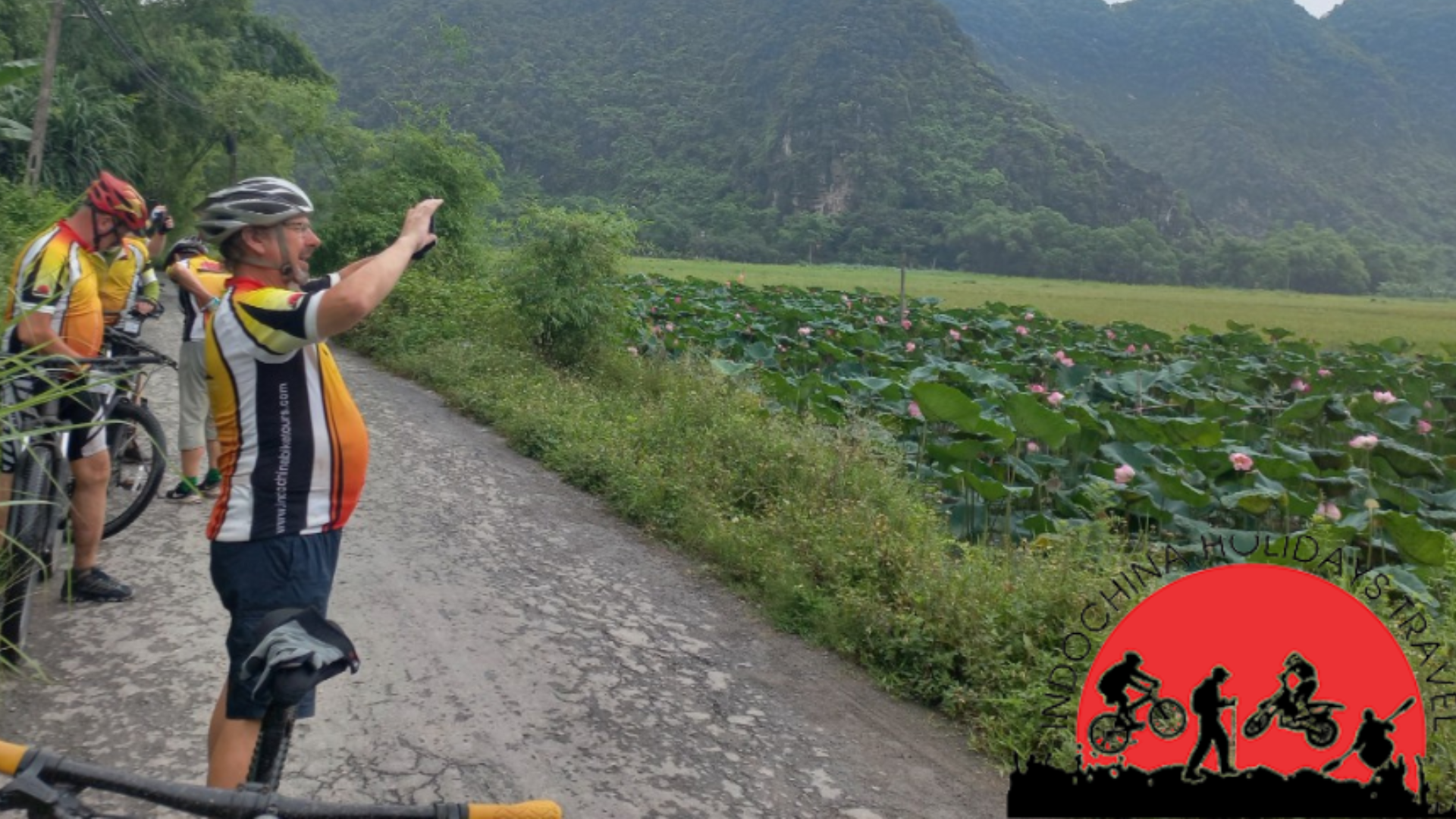3 Days Hanoi Cycle To Cuc Phuong National Park – Ninh Binh