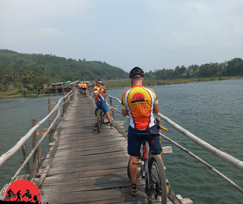 1 Day Luang Prabang Cycling To Ban Som & Ban Na Village